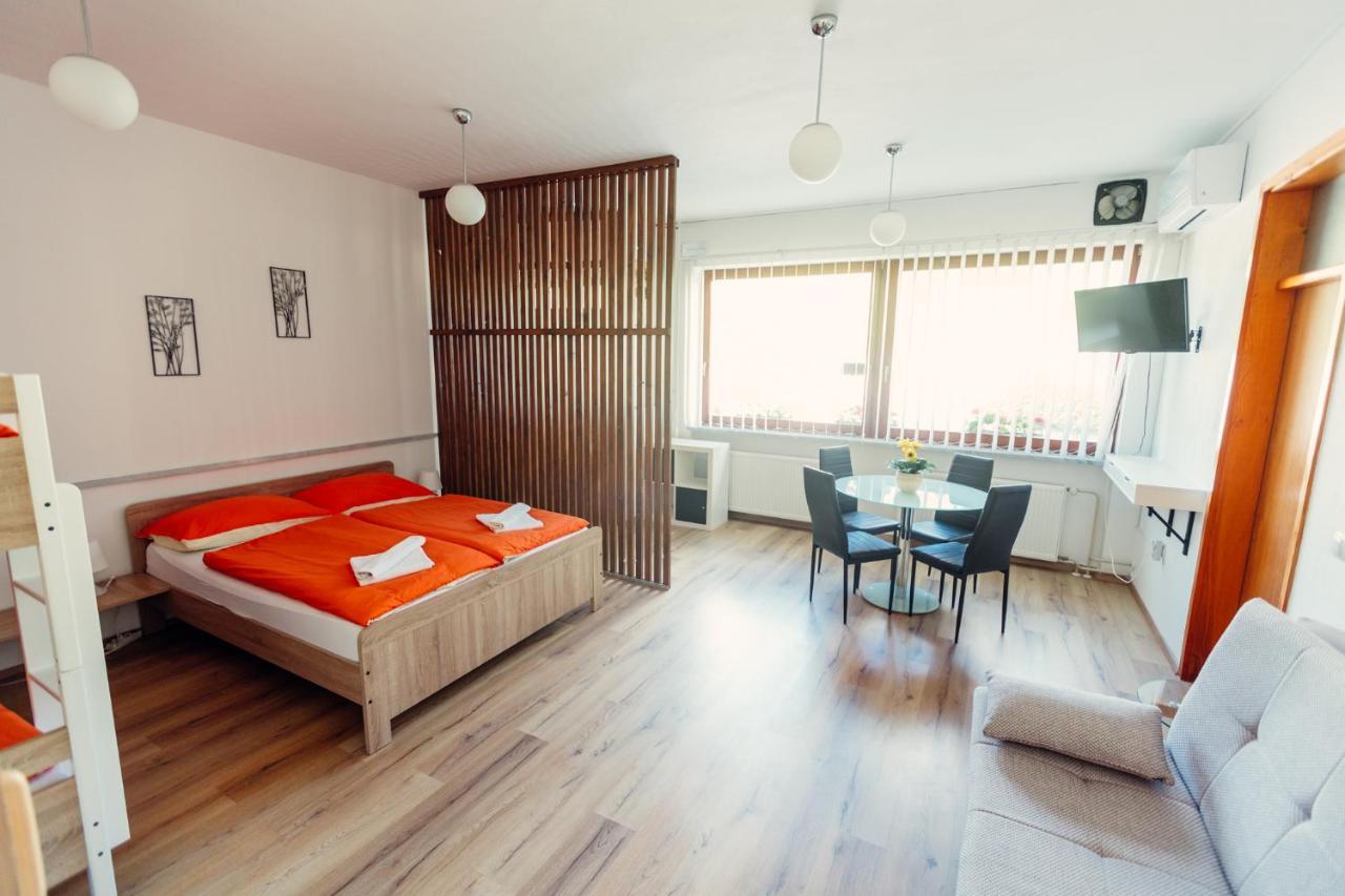 Frankovic Bed&Breakfast Vinica Zewnętrze zdjęcie